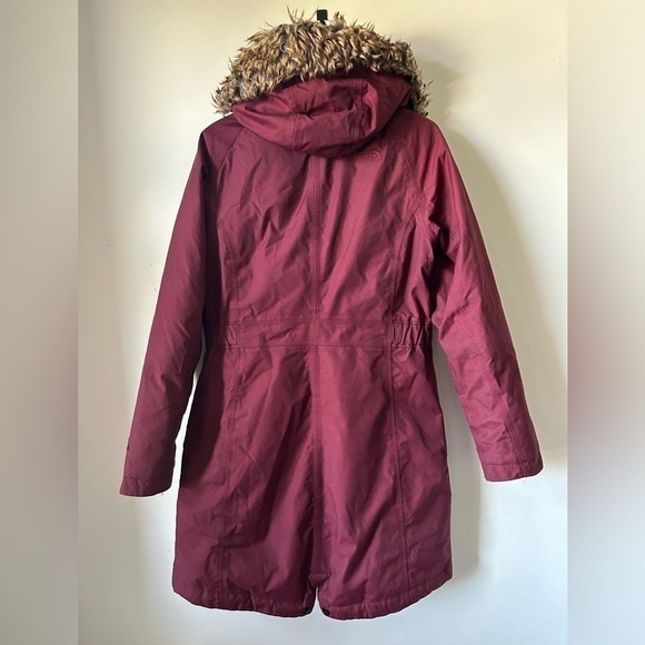 The  North Face Dry Vent Burgundy Long Winter Coat - Picture 5 of 6